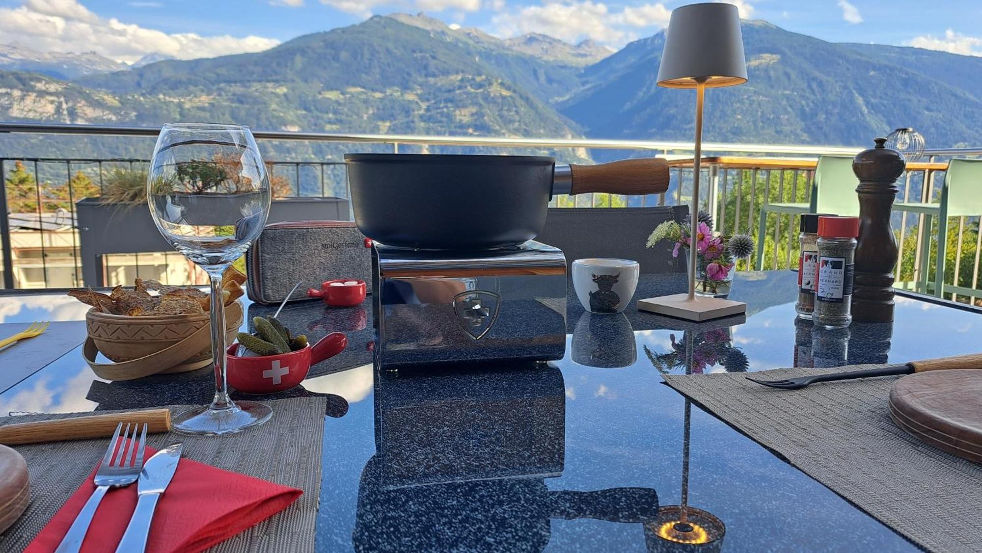 Chalet Diognysos B&B, Boutique Hotel & Wellness 克莱恩 蒙塔纳 外观 照片